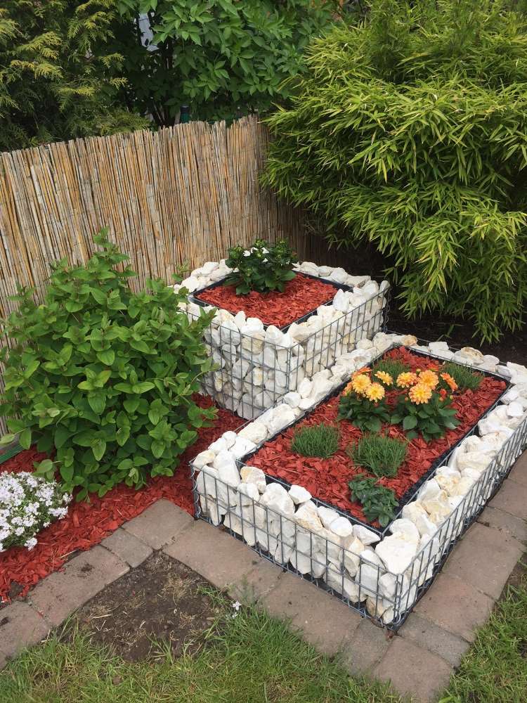 Gabion upphöjd säng gjord efter mått - maskstorlek 5x10cm