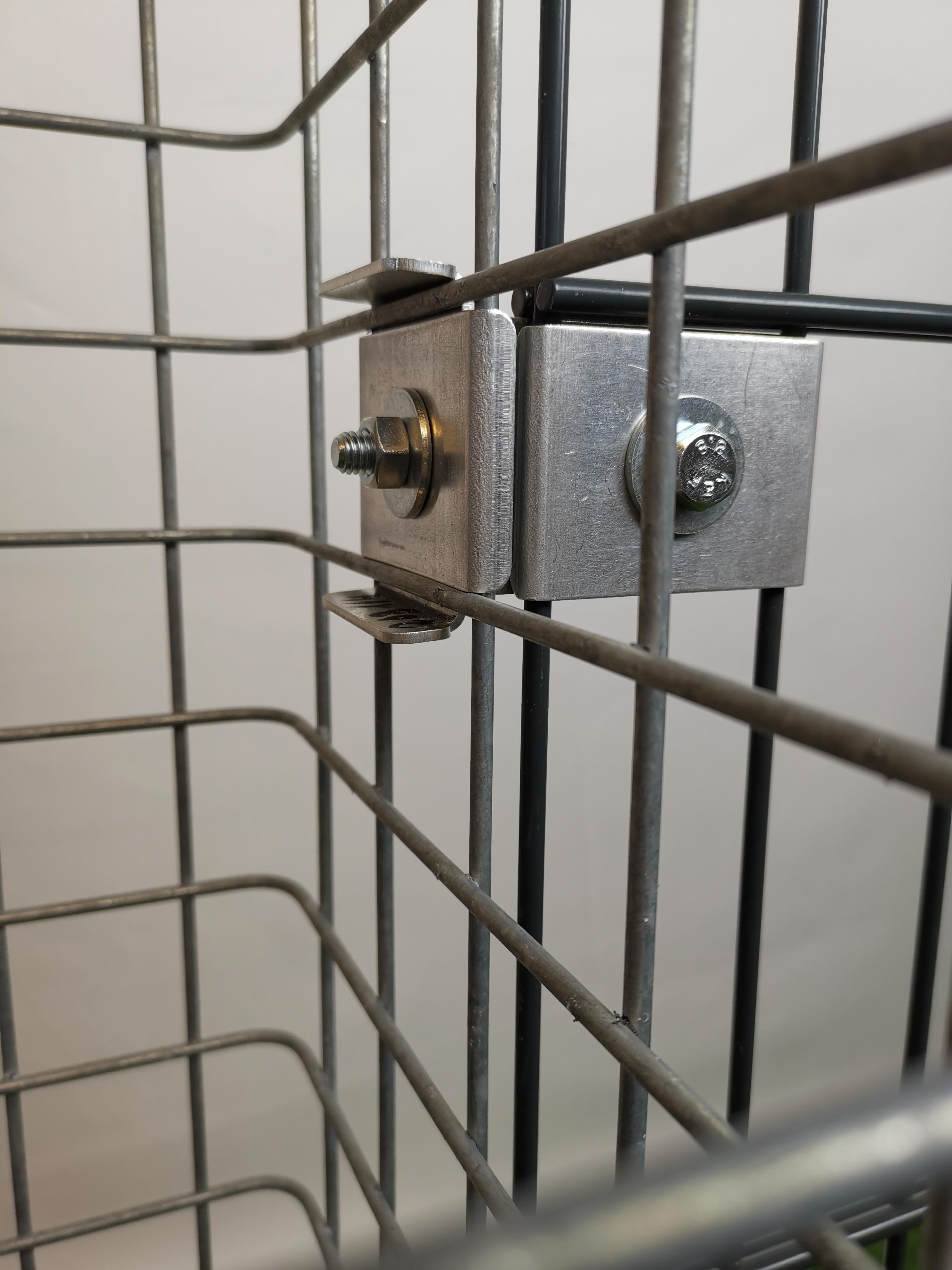 Clamp with fence holder 5 x 5 cm for double rod mat, aluminum